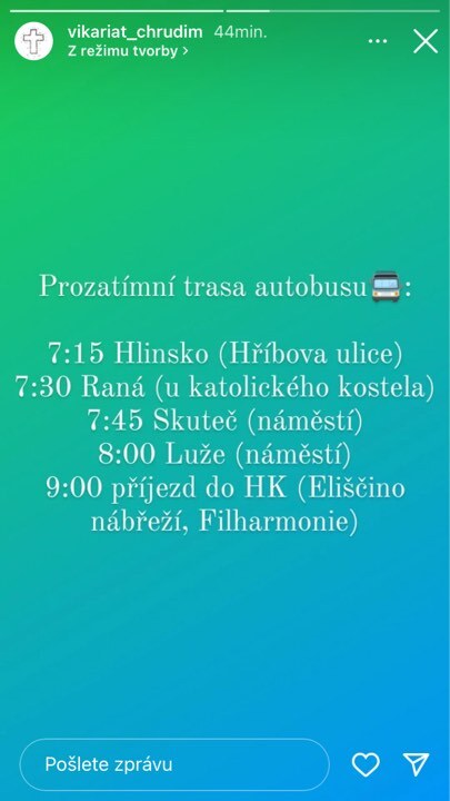 Plakátek s informacemi o společné dopravě.